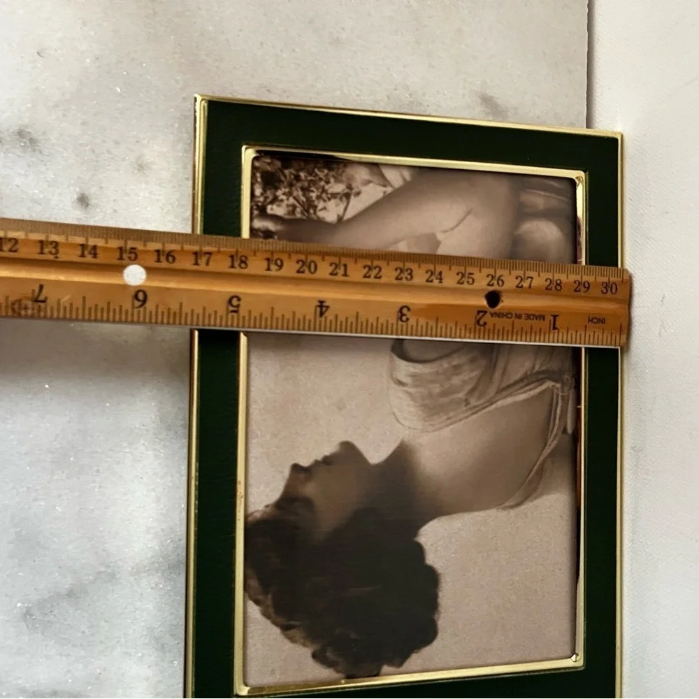 Vintage gold and false leather Green Picture Frame 4”x6” photo